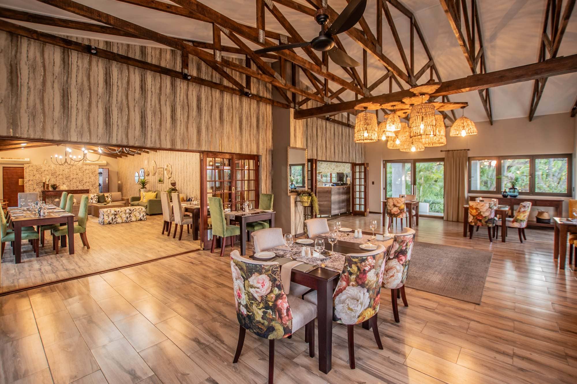 Grove Restaurant Interior 1 1